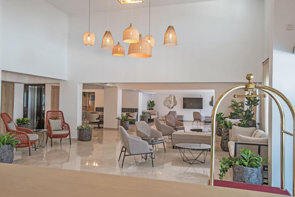 Bohemian Gardens Hotel Protaras Eksteriør billede