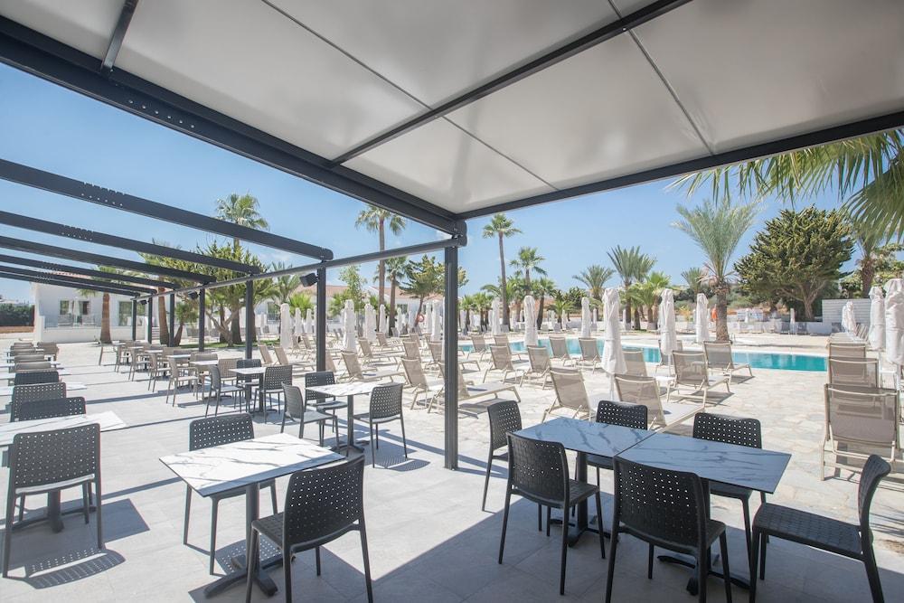 Bohemian Gardens Hotel Protaras Eksteriør billede